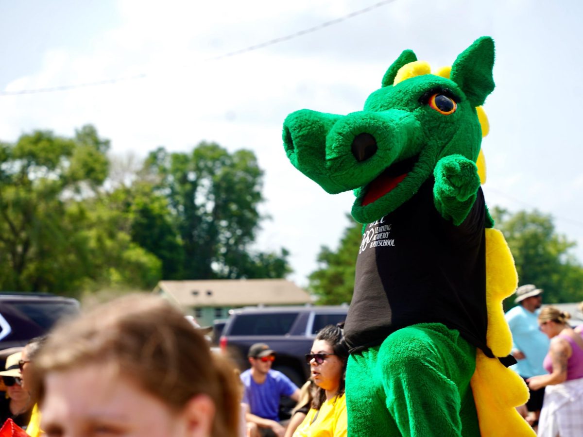 Pointing to the crowd, the GHS dragon mascot proved to be a familiar favorite to most. 