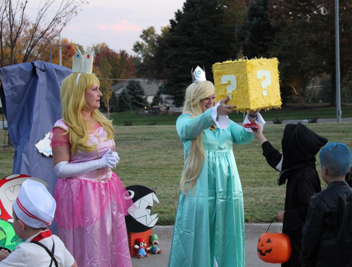 This trunk was unique as the kids had to reach into the Mario mystery box in order to grab a piece of candy. This trunk was always packed at the Palisades Trunk or Treat as it was front and center.